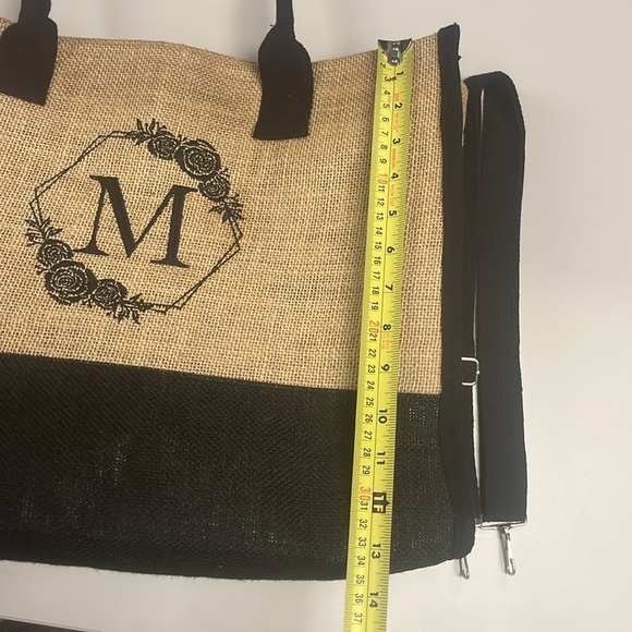 Monogrammed letter M Black and Tan burlap large zip Tote Bag w/ strap preowned - Picture 3 of 12
